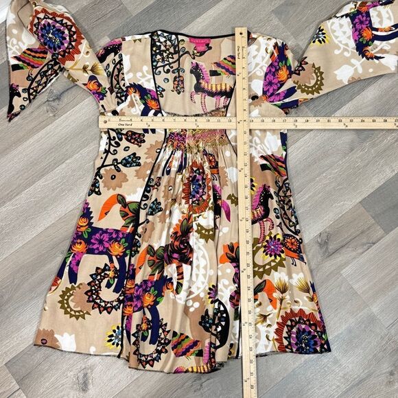 Mystery Mexican Print Smocked Top Bell Sleeve Tunic Shirt Tan Multi Medium - Picture 12 of 13